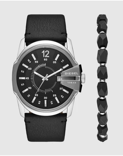Master Chief Black Analogue Watch DZ1907